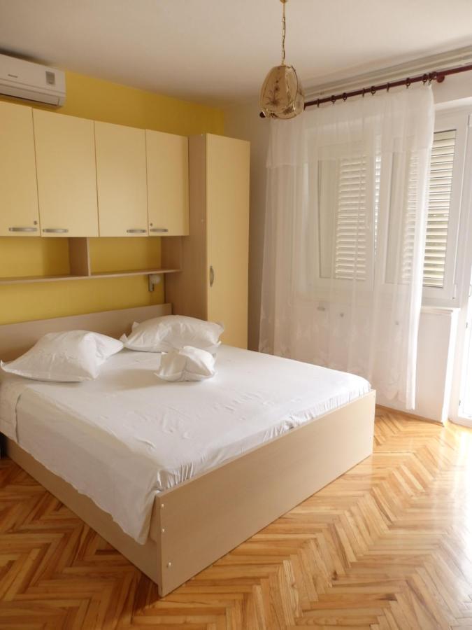 Apartmani Stipan Brela Bagian luar foto