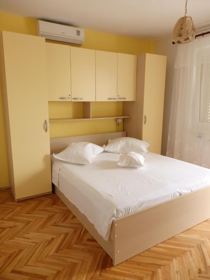 Apartmani Stipan Brela Bagian luar foto