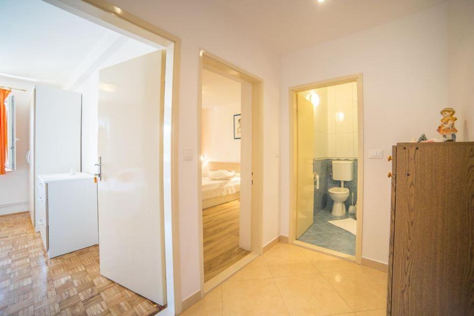 Apartmani Stipan Brela Bagian luar foto