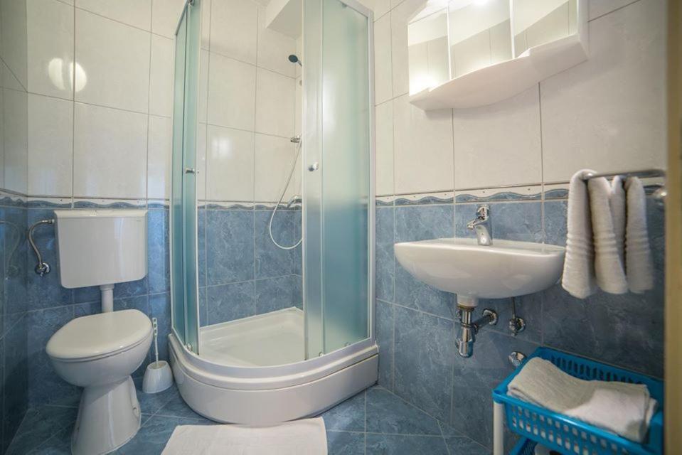 Apartmani Stipan Brela Bagian luar foto